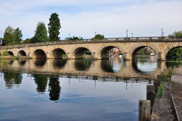 Maidenhead Bridge carrying the A4 road over the River Thames between Maidenhead, Berkshire and Taplow, Buckinghamshire, England, UK