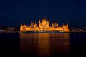 Fototapeta na wymiar Budapest Nacht