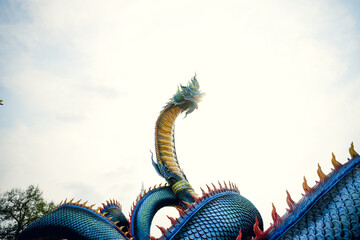 chinese dragon statue
