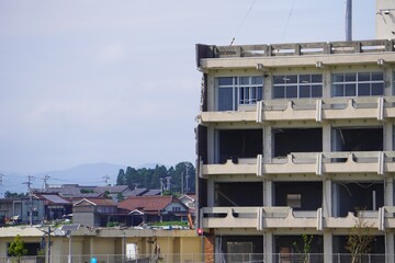 津波により被災した建物の外壁、宮城県気仙沼市震災遺構/The structure...