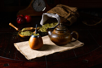 Prepare yerba mate with calabash and bombilla