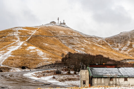 Landscape of the peaks and valleys of Monte Terminillo