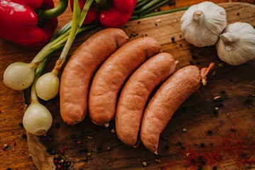 polish sausage, deska z wędlinami, sausage board, deska wędlin, polska kiełbasa na desce, szynka polska, wędliny, świąteczne szynki, traditional Polish sausage, deska z szynkami, wędzone szynki