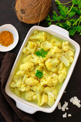 Creamy cauliflower curry with coconut and ginger