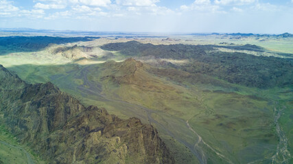 Fototapeta na wymiar mountain view in the mongolian desert