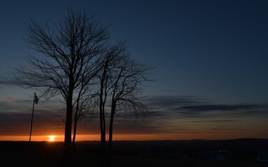Fototapeta na wymiar A sunrise over the Appalachians on a spring morning