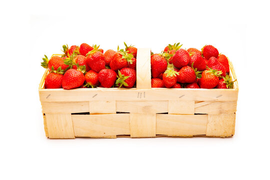 Erbeeren im Spankorb
