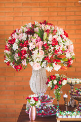 floral arrangement for wedding decoration 