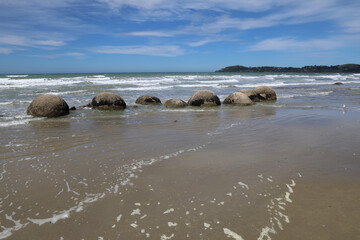 Moeraki Boulders / Moeraki Boulders /