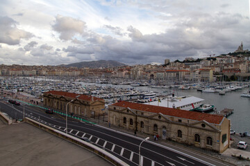 Puerto de la ciudad de Marsella o Marseille en el pais de Francia o France