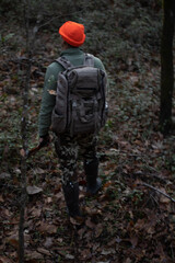 Naklejka premium Hunter in woods