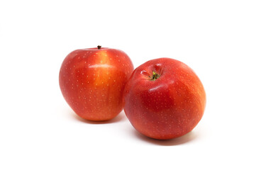 Fototapeta na wymiar red apples on white background