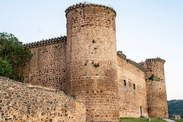CASTILLO DEL BARCO DE ÁVILA DETALLES