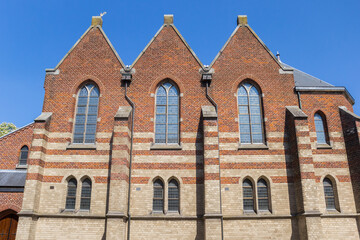 Fototapeta na wymiar Side windows of the historic church in Rijssen