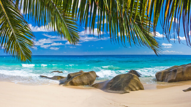 Plage de Takamaka, Mah&eacute;, Seychelles 