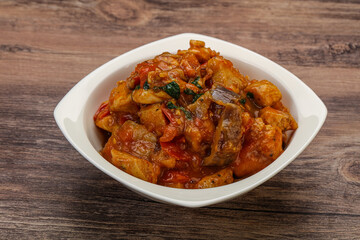 Chicken with oyster sauce and vegetables