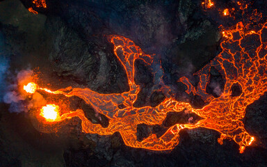 fagradalsfjall volcano eruption, iceland, volcano, lava show  - obrazy, fototapety, plakaty
