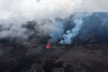 Eruption du Piton de la Fournaise à la Réunion en avril 2021