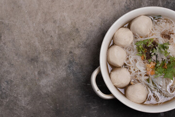 Vietnamese Noodle Soup, Vermicelli Noodle, Pork Ball in Ceramic Cup
