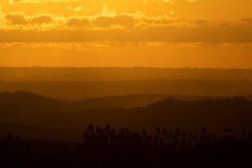 Pôr do sol no estado de São Paulo.