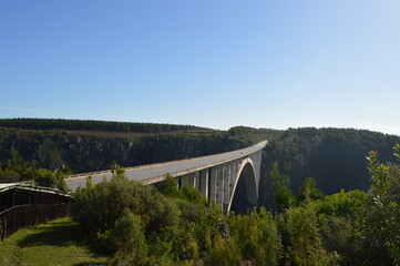 Bloukrans bunjee jumping bridge is an arch bridge located near Nature's Valley and Knysna in Garden route in western cape South Africa