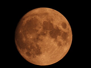 moon in the night sky © Friederike