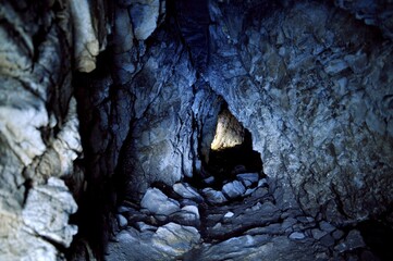 Jaskinia Obłazkowa w Tatrach, podziemia w Polsce, speleologia,  - obrazy, fototapety, plakaty