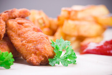 homemede wings with sauce and presley