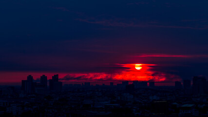 Obraz premium abstract background view of the colorful twilight sky.In the evening, the colorful changes (pink, orange, yellow, purple, sky) merge into the beauty of nature