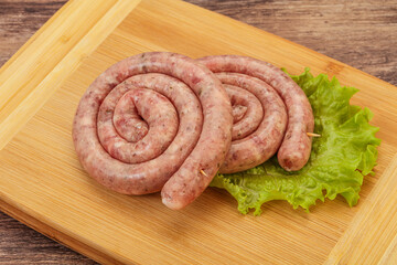 Raw sausage ring for grill