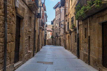Fototapeta na wymiar views of elciego basque town, Spain