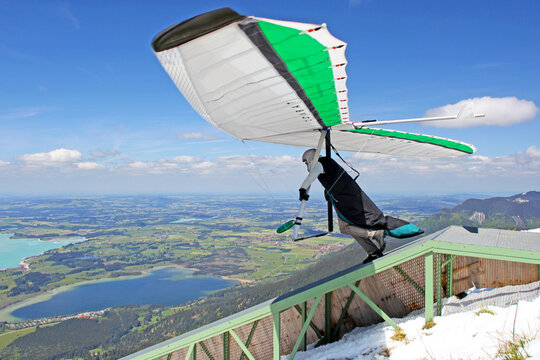 TEGELBERG, GERMANY - MAY 16: Competitor Oleg Matvieev from Ukraine of the King Ludwig Championship hang gliding competitions takes part on May 16, 2012 in Tegelberg, Germany