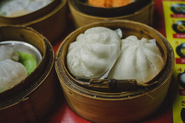 Chinese Yumcha Dimsum Set in bamboo container 