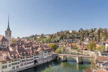 Fototapeta na wymiar Vieille ville de Berne vue des hauteurs