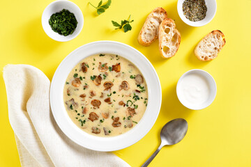 Creamy mushroom soup