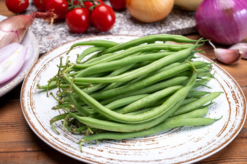 Fresh uncooked green beans haricot verts legumes