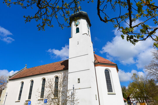 Katholische Pfarrkirche St. Gallus in M&ouml;ggingen / Radolfzell am Bodensee im Landkreis Konstanz