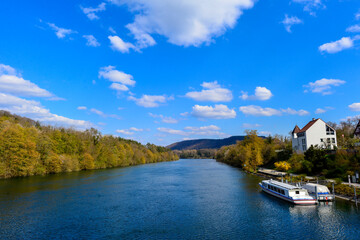 Obraz premium Der Hochrhein bei Kaiserstuhl AG - Schweiz 