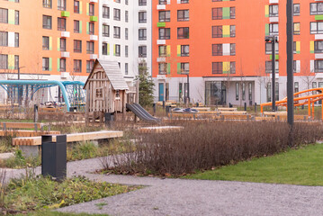 Fototapeta na wymiar Yard without a cars in Moscow. New homes and new landscaping.