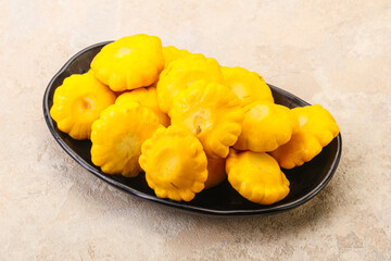 Marinated patissons in the bowl