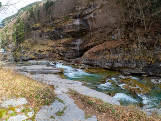 walk through the national park of ordesa and lost mountain