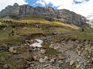 circus soaso, located in the national park of ordesa and lost mountain where the ponytail is located