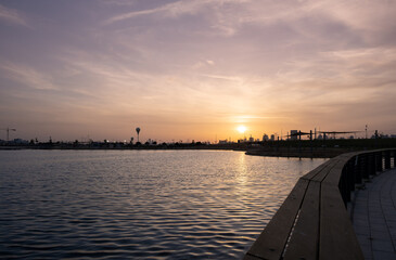 Fototapeta premium Amazing sunset on Beer Sheva lake