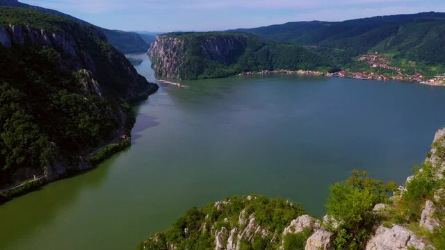 Ciucarul mic, cazanele dunarii mountain peak aerial