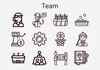 Premium set of team [S] icons. Simple team icon pack. Stroke vector illustration on a white background. Modern outline style icons collection of Call center, Guide, Meeting, Scientist, Planning