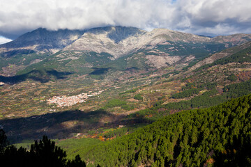 Valle de las Cinco Villas y Sierra de Gredos. España. Europa.