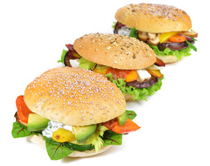 Vegetarische Hamburger mit Gemüse - Fast Food fleischlos, Freisteller