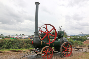 	
Vintage Steam traction engine	