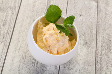 Curd with dry apricot
