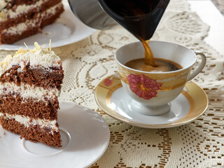 brewed coffee, sponge cake